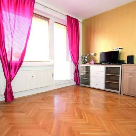 Groslingova 52 * Bratislava